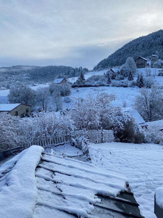 Belle Ile Appartement Villers-le-Lac Buitenkant foto